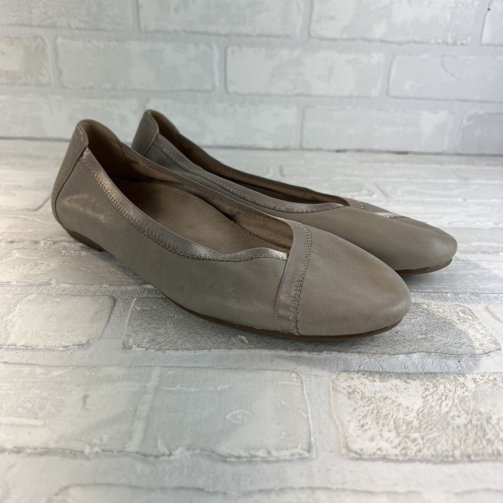 VIONIC Ballet Flats Women 9 Wide Caroll Beige Buttery Soft Leather Shoes Comfort